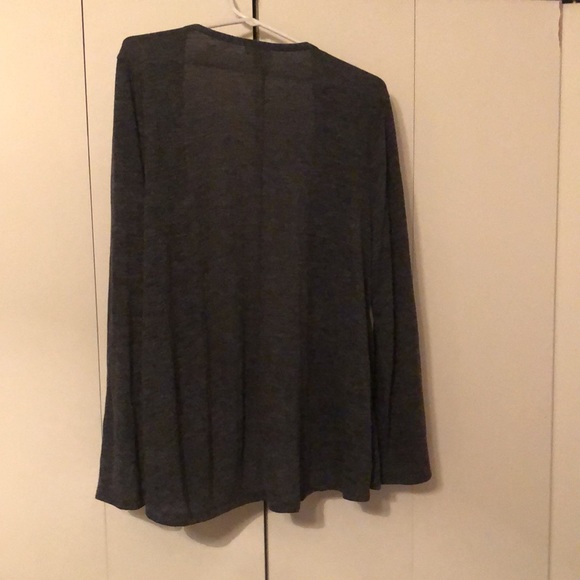 Women’s Old Navy Cardigan - Picture 3 of 3